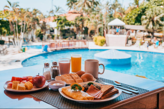 How I’m Eating on an All-Inclusive Vacation